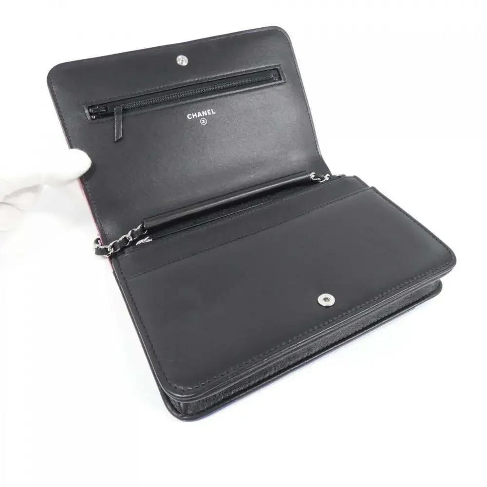 CHANEL Authentic Black Wallet